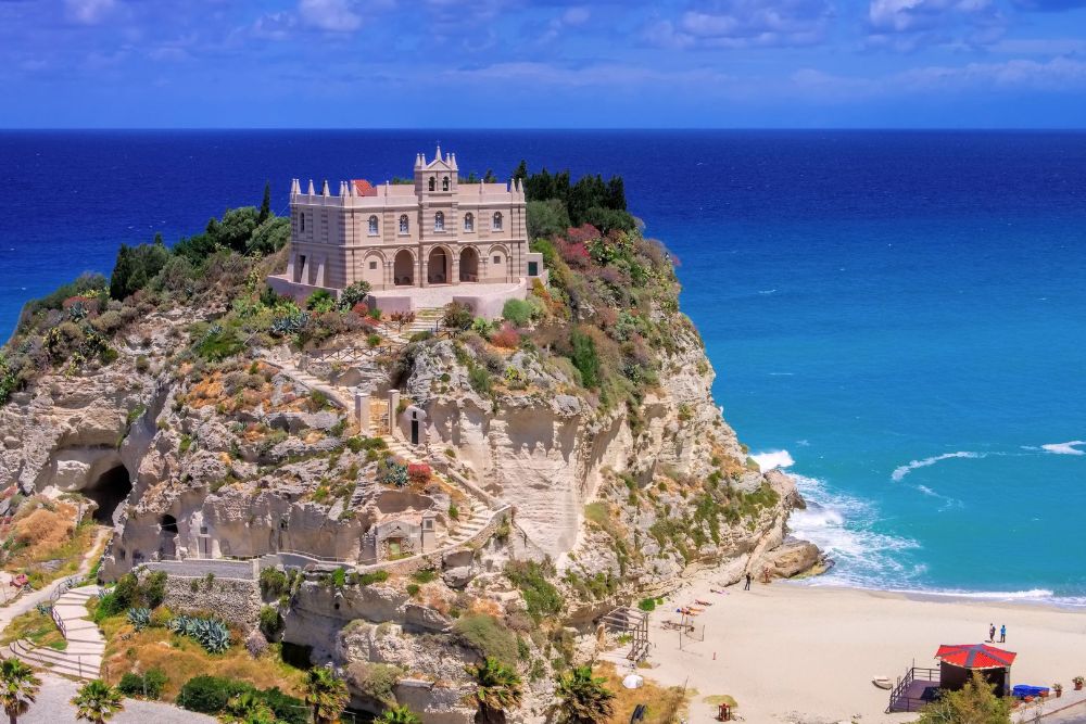 Senza titolo (1000 × 667 px) (3) Senza titolo (1000 × 667 px) (3)